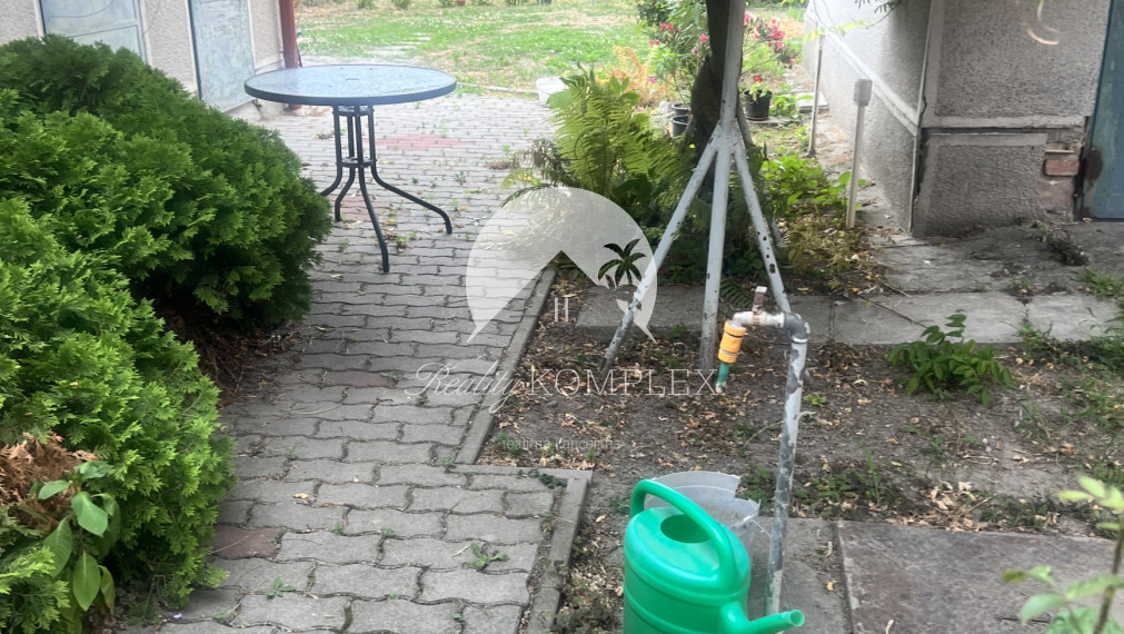 ZNÍŽENÁ CENA!!! Pekný rodinný dom len pár krokov od štrkovo-piesočnatej pláže Dunaja na PREDAJ v Kravanoch nad Dunajom