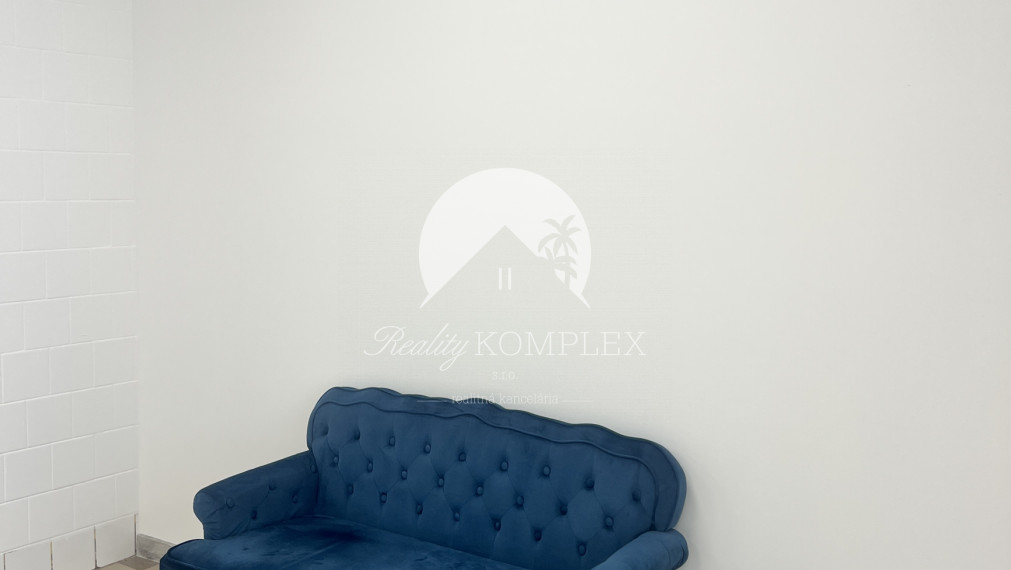 Reality KOMPLEX s.r.o. Vám ponúka do NÁJMU obchodný priestor na výbornom mieste v Marcelovej!!