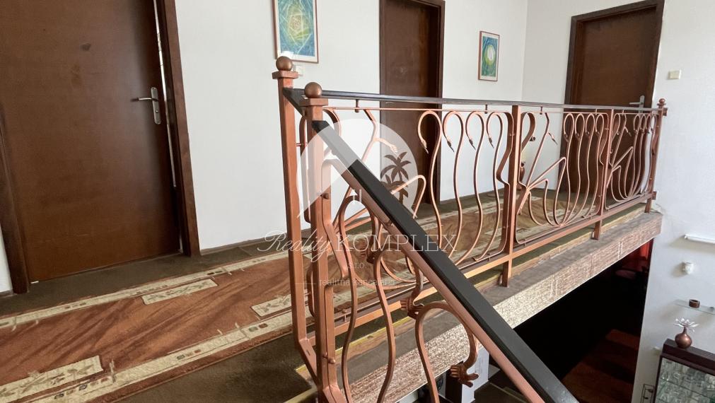 !!!LEN U NÁS!!! Reality KOMPLEX s.r.o. Vám ponúka 6-izbový rodinný dom v Dunajskej Strede NA PREDAJ