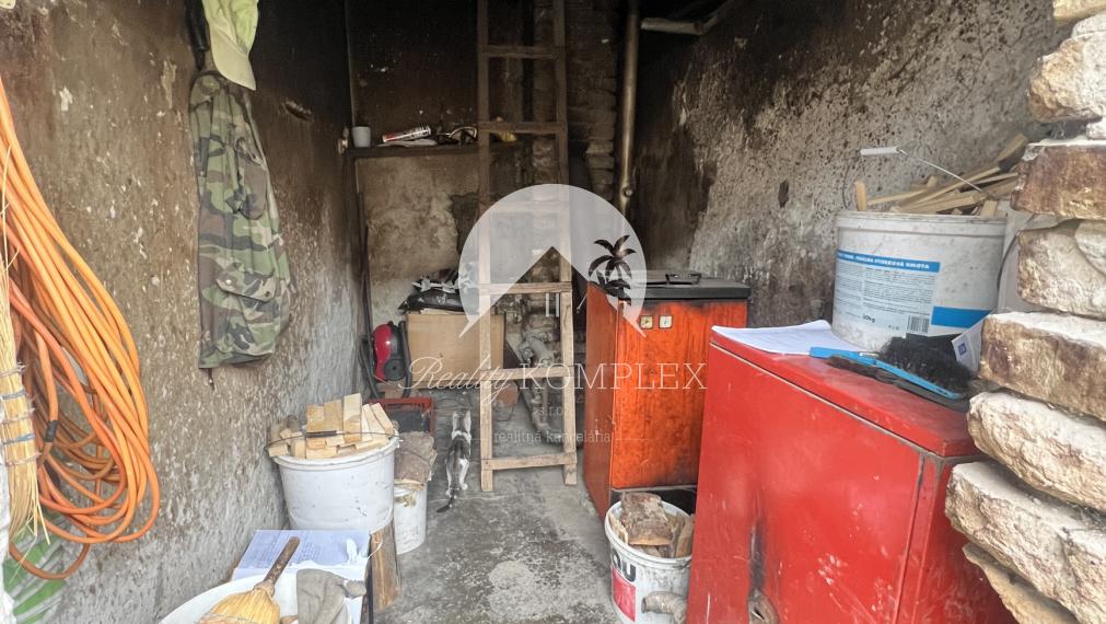 Rodinný dom blízko Komárna na PREDAJ za dobrú cenu!!