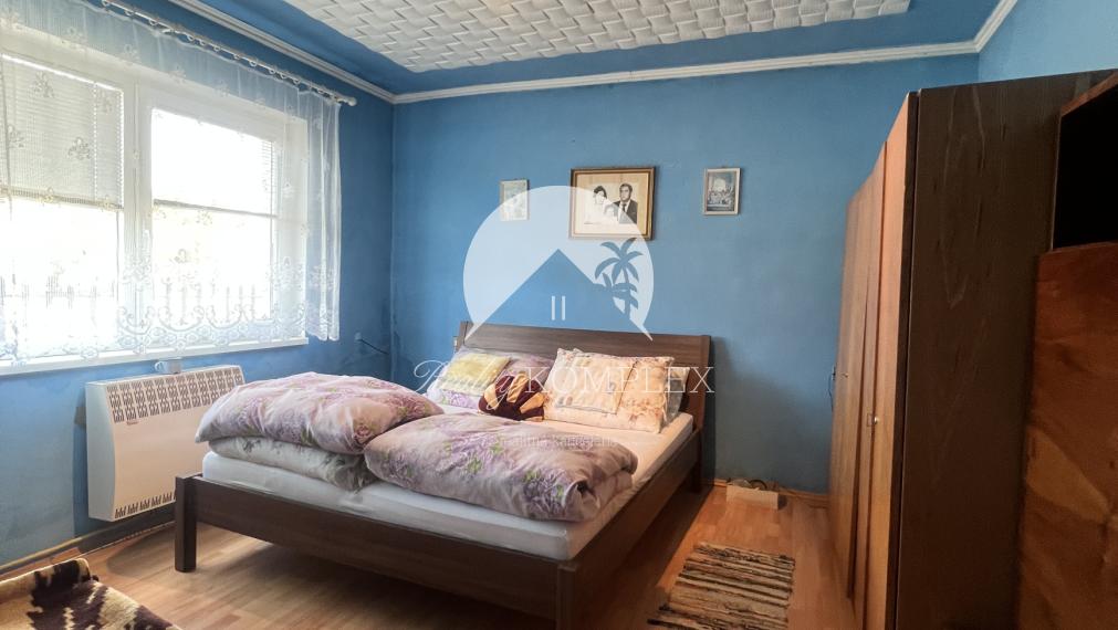 Zachovalý rodinný dom za dobrú cenu v Strekove na PREDAJ!!