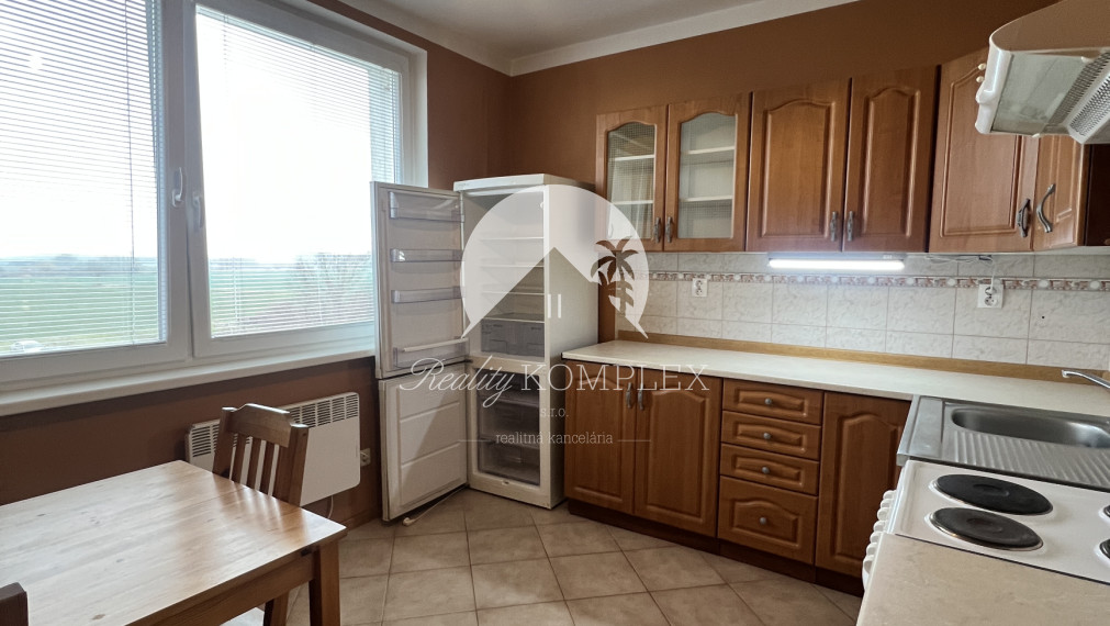 Do NÁJMU pekný, úplne zrekonštruovaný 2-izbový byt s balkónom v Šrobárovej!