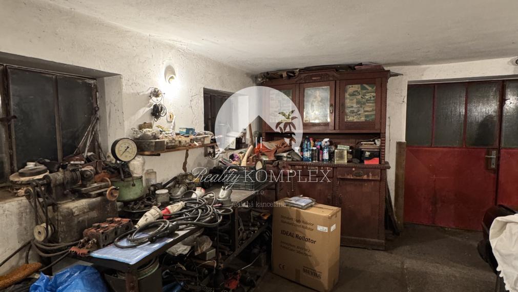 Reality KOMPLEX s.r.o. Vám ponúka na predaj 5-izbový rodinný dom v Rohovciach