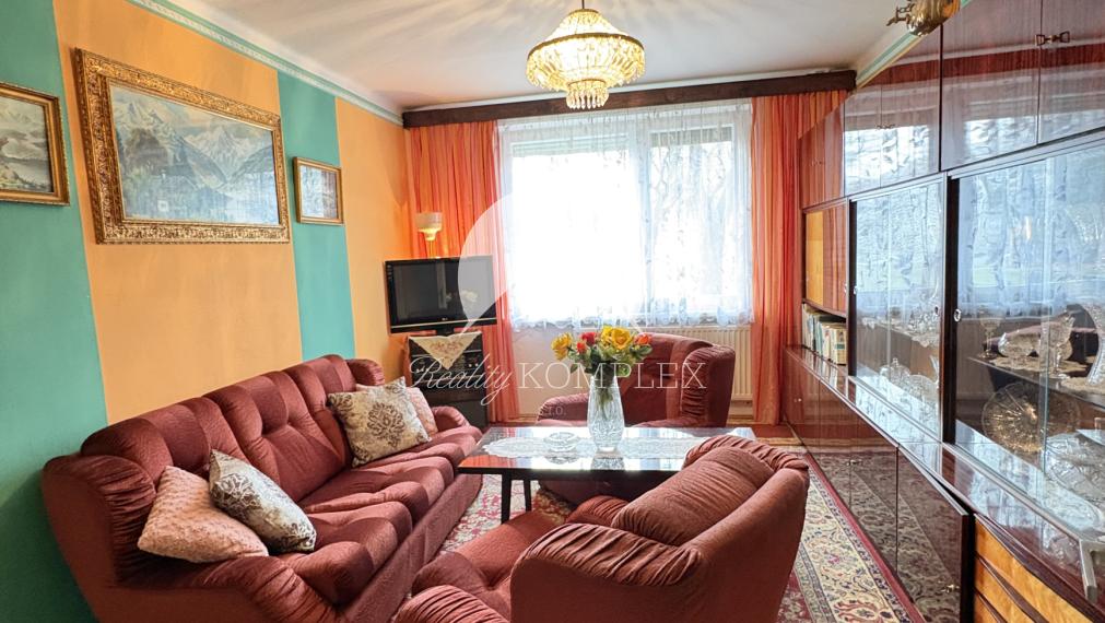 IBA U NÁS !!! Reality KOMPLEX s.r.o. Vám ponúka na PREDAJ slnečný, priestranný  3izbový byt v dobrej lokalite v Komárne !!!