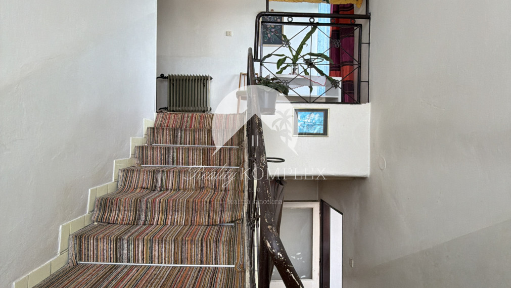 NA PREDAJ – POSCHODOVÝ RODINNÝ DOM V OBCI BALOŇ