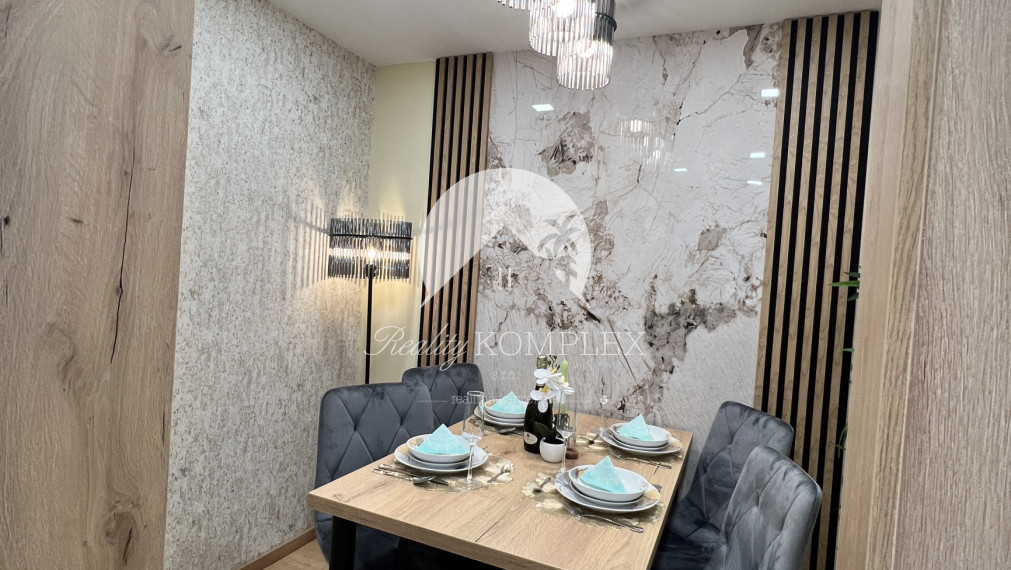 Nádherný trojizbový byt s balkónom s krásnym výhľadom na PREDAJ v Komárne!