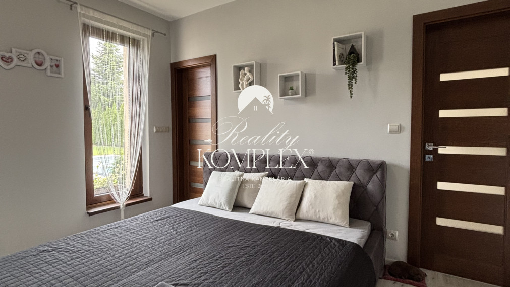 Exkluzívne IBA U NÁS Vám Reality KOMPEX s.r.o., ponúka elagantný, 4 izbový elegantný rodinný dom  v V Komárome (Maďarsko )
