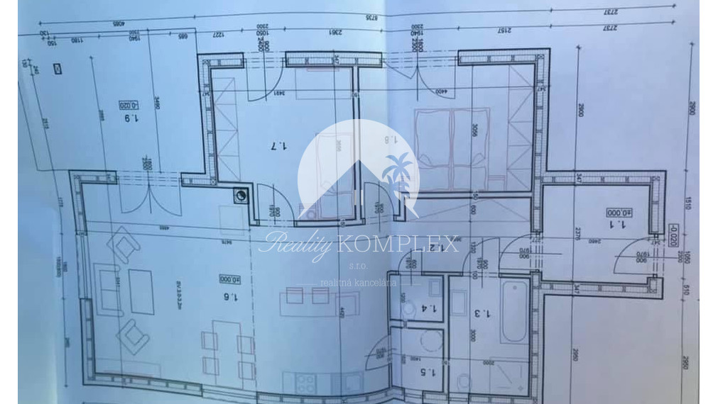 Reality KOMPLEX s.r.o. Vám ponúka na PREDAJ pozemok v obci Čalovec 11 km od mesta Komárno