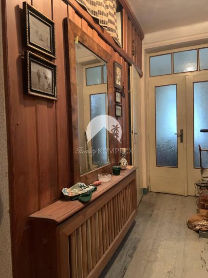 Ponúkame Vám na predaj dva rodinné domy vedla seba v obci Iža!