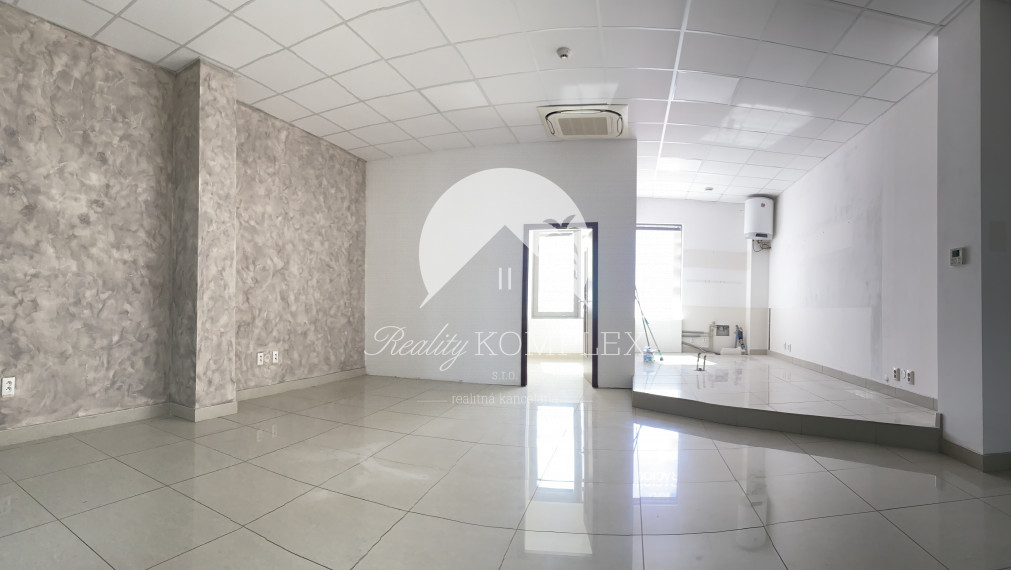 Reality KOMPLEX s.r.o. Vám ponúka na prenájom nebytového priestoru v meste Komárno vo výmere 57 m2!