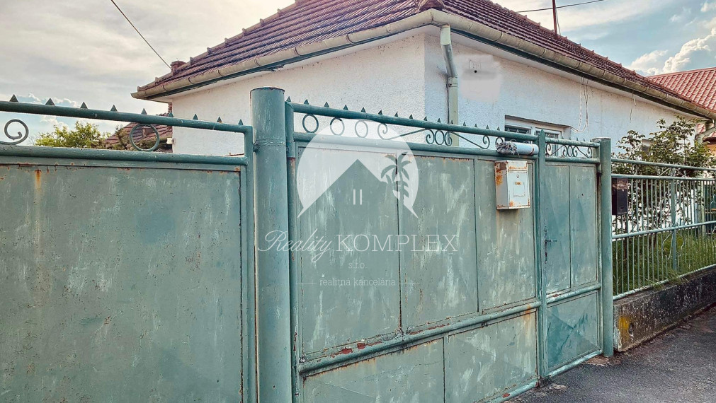 Reality KOMPLEX s.r.o. Vám ponúka na PREDAJ rodinný dom v Dunajskej Strede!