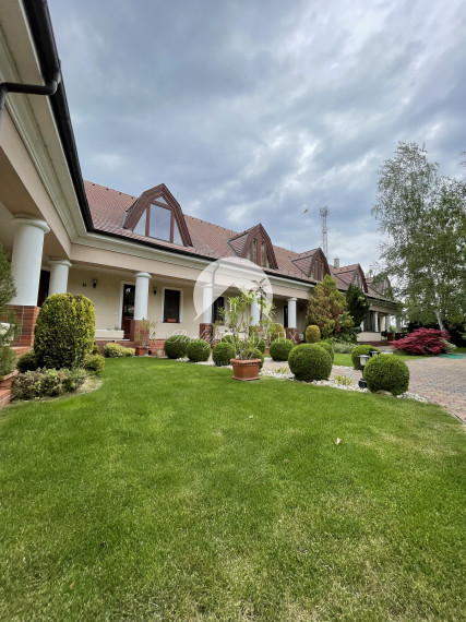 SKVELÁ INVESTÍCIA-Reality KOMPLEX s.r.o. Vám ponúka na predaj LUXUSNÝ PENZIÓN, Malá Lúč!