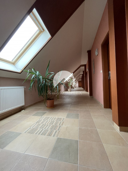 SKVELÁ INVESTÍCIA-Reality KOMPLEX s.r.o. Vám ponúka na predaj LUXUSNÝ PENZIÓN, Malá Lúč!