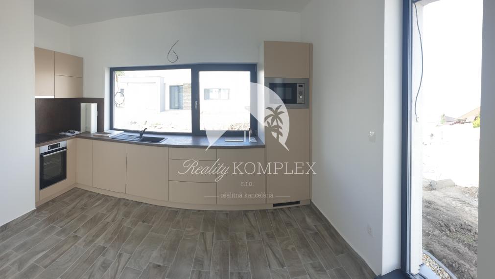 IV.ETAPA-Reality KOMPLEX s.r.o. Vám ponúka na PREDAJ 3 izbové rodinné domy - NOVOSTAVBY v Dolnom Bare