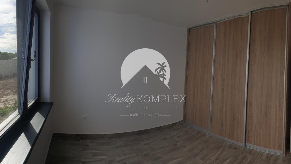 IV.ETAPA-Reality KOMPLEX s.r.o. Vám ponúka na PREDAJ 3 izbové rodinné domy - NOVOSTAVBY v Dolnom Bare