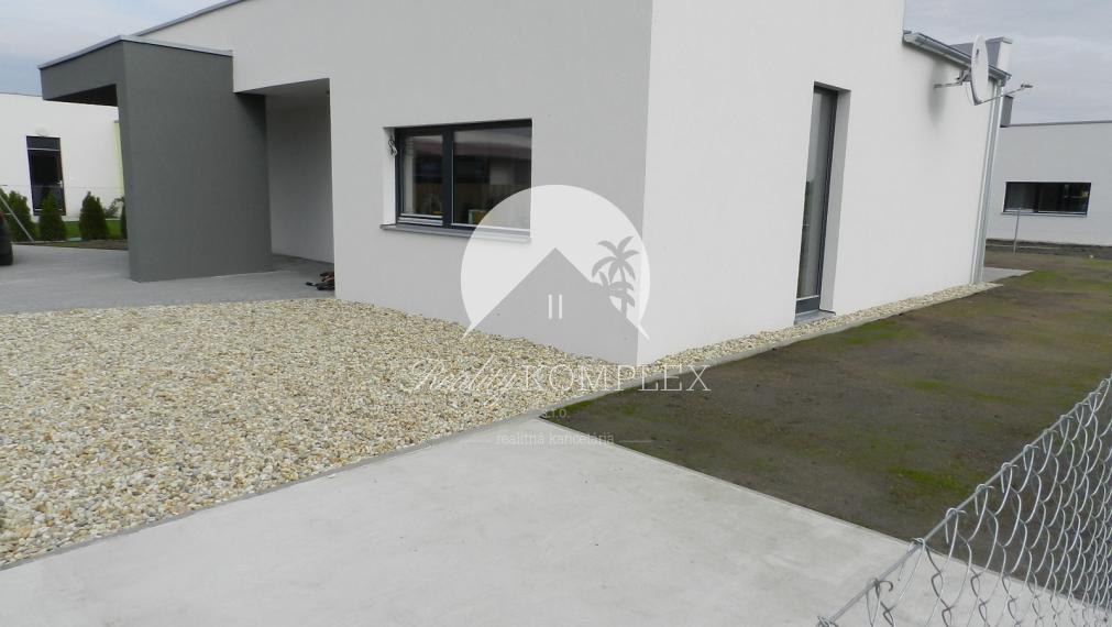 IV.ETAPA-Reality KOMPLEX s.r.o. Vám ponúka na PREDAJ 3 izbové rodinné domy - NOVOSTAVBY v Dolnom Bare