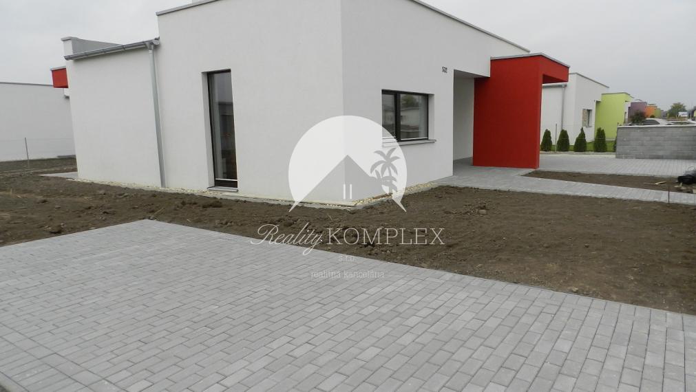 IV.ETAPA-Reality KOMPLEX s.r.o. Vám ponúka na PREDAJ 3 izbové rodinné domy - NOVOSTAVBY v Dolnom Bare