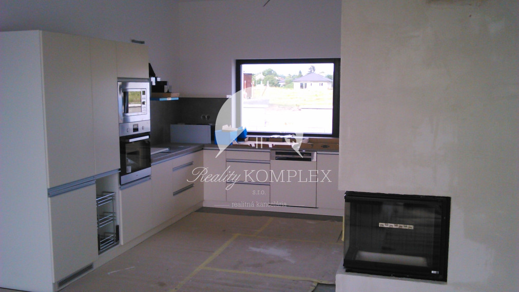 IV.ETAPA - Reality KOMPLEX s.r.o. Vám ponúka na PREDAJ 4 izbové rodinné domy - NOVOSTAVBY v Dolnom Bare!