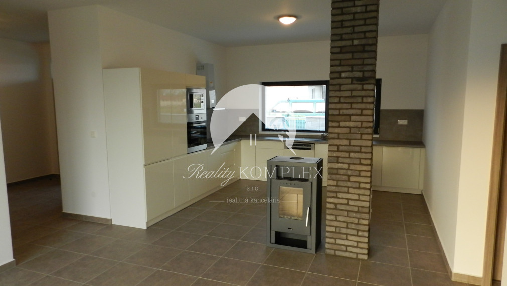 IV.ETAPA - Reality KOMPLEX s.r.o. Vám ponúka na PREDAJ 4 izbové rodinné domy - NOVOSTAVBY v Dolnom Bare!