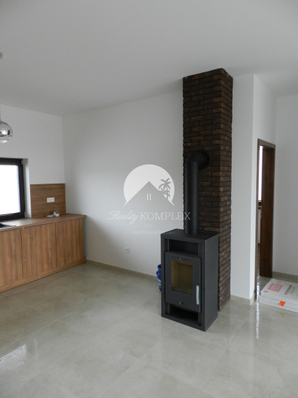 IV.ETAPA - Reality KOMPLEX s.r.o. Vám ponúka na PREDAJ 4 izbové rodinné domy - NOVOSTAVBY v Dolnom Bare!