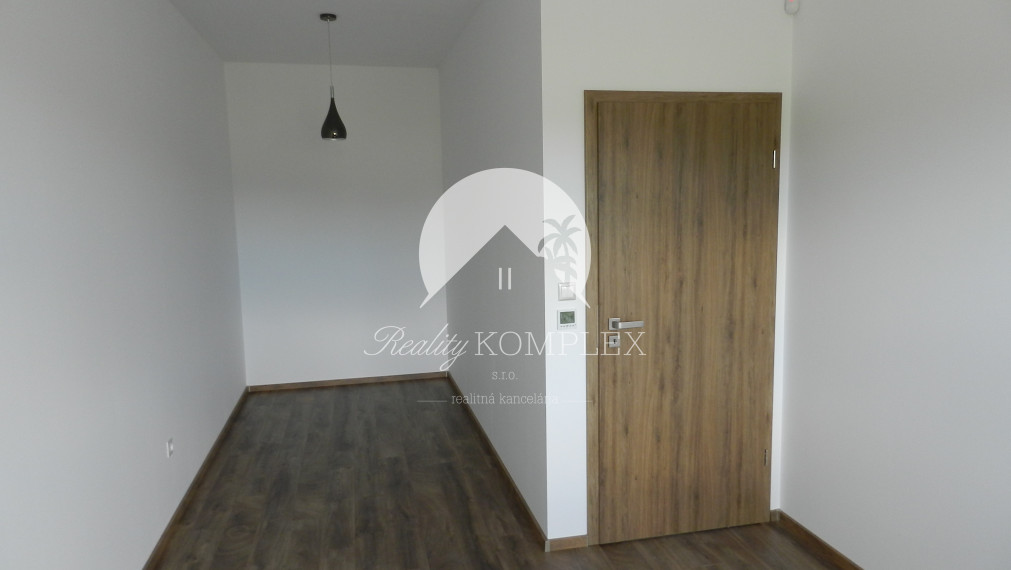 IV.ETAPA - Reality KOMPLEX s.r.o. Vám ponúka na PREDAJ 4 izbové rodinné domy - NOVOSTAVBY v Dolnom Bare!