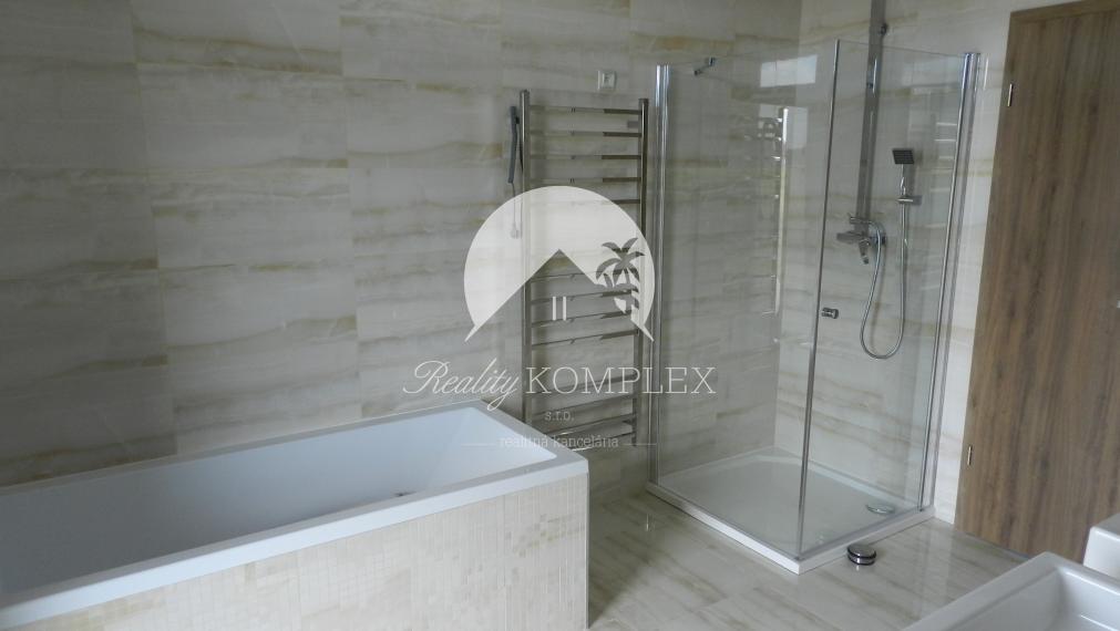 IV.ETAPA - Reality KOMPLEX s.r.o. Vám ponúka na PREDAJ 4 izbové rodinné domy - NOVOSTAVBY v Dolnom Bare!