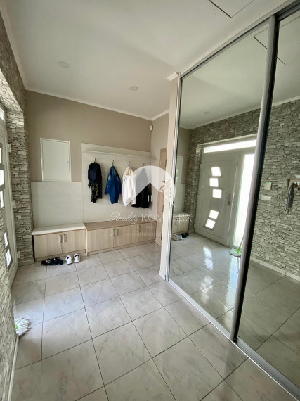 !Novostavba! Reality KOMPLEX s.r.o. Vám ponúka rodinný dom na PREDAJ v Gabčíkove!