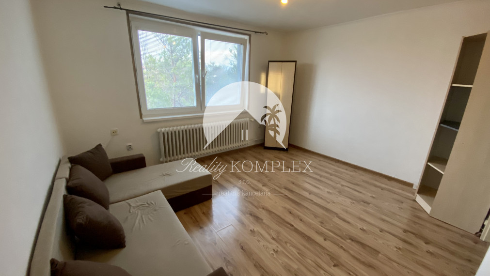Reality KOMPLEX s.r.o. Vám ponúka 1-izbový byt na PREDAJ v Dunajskej Strede!