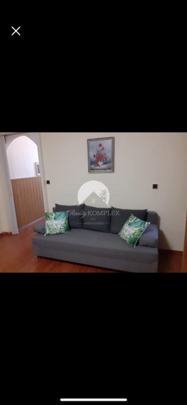 Reality Komplex s.r.o. ponúka pekný 1-izbový byt do prenájmu v Komárne