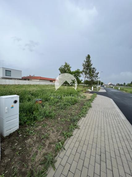 Reality KOMPLEX s.r.o. Vám ponúka na PREDAJ 9 lukratívnych pozemkov v Šamoríne, časť Bučuháza