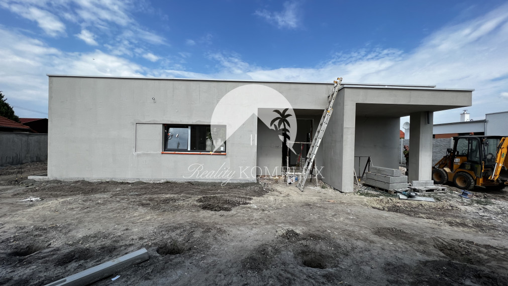 Reality KOMPLEX s.r.o. Vám ponúka na PREDAJ 4 izbovú NOVOSTAVBU v štandarde v Dolnom Bare!!!