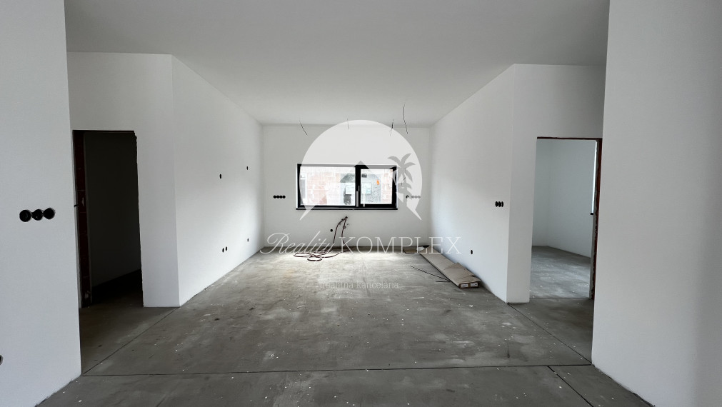 Reality KOMPLEX s.r.o. Vám ponúka na PREDAJ 4 izbovú NOVOSTAVBU v štandarde v Dolnom Bare!!!