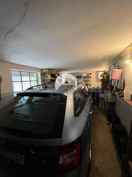 REALITY KOMPLEX s.r.o. Vám ponúka na predaj rodinný dom v centre mesta s polyfunkčnou budovou v Komárne-super lokalita!!!