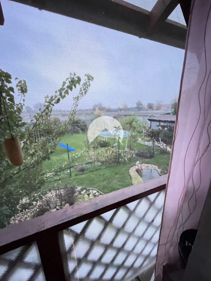 !!! LEN U NÁS!!! Reality KOMPLEX s.r.o. Vám ponúka NA PREDAJ rodinný dom v Kostolných Kračanoch