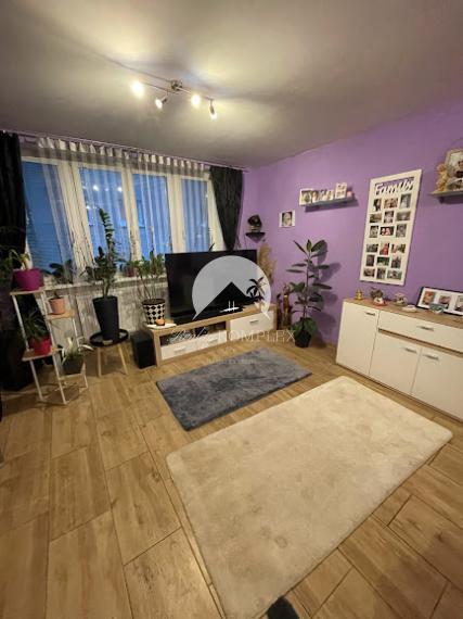 !!! LEN U NÁS!!! Reality KOMPLEX s.r.o. Vám ponúka NA PREDAJ rodinný dom v Kostolných Kračanoch