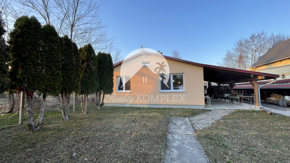 !!! LEN U NÁS!! NIŽŠIA CENA !!! Reality KOMPLEX s.r.o. Vám ponúka rekreačnú chatu na predaj v Gabčíkove (časť Prístav)