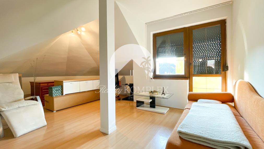 Reality KOMPLEX s.r.o.,Vám ponúka EXKLÚZÍVNE nádherný 4-izbový rodinný dom v Dunajskej Strede