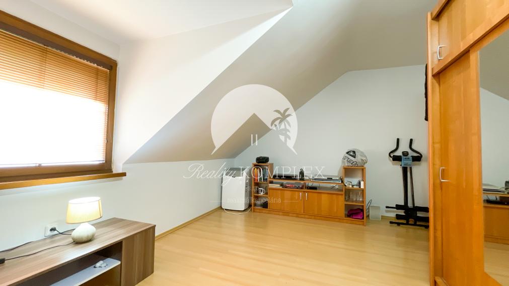 Reality KOMPLEX s.r.o.,Vám ponúka EXKLÚZÍVNE nádherný 4-izbový rodinný dom v Dunajskej Strede