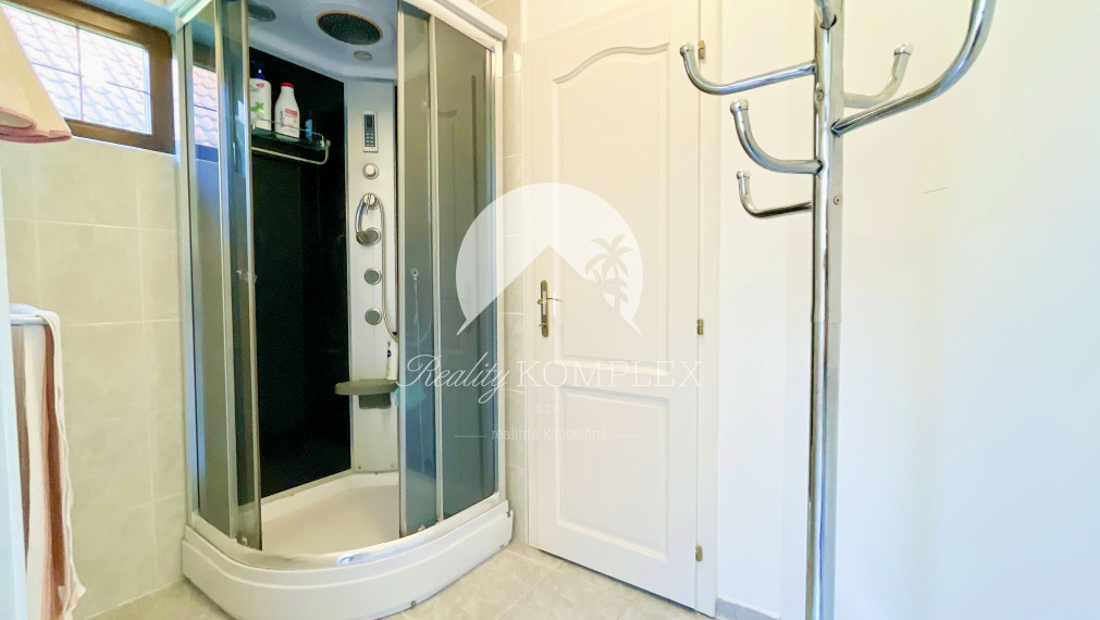 Reality KOMPLEX s.r.o.,Vám ponúka EXKLÚZÍVNE nádherný 4-izbový rodinný dom v Dunajskej Strede