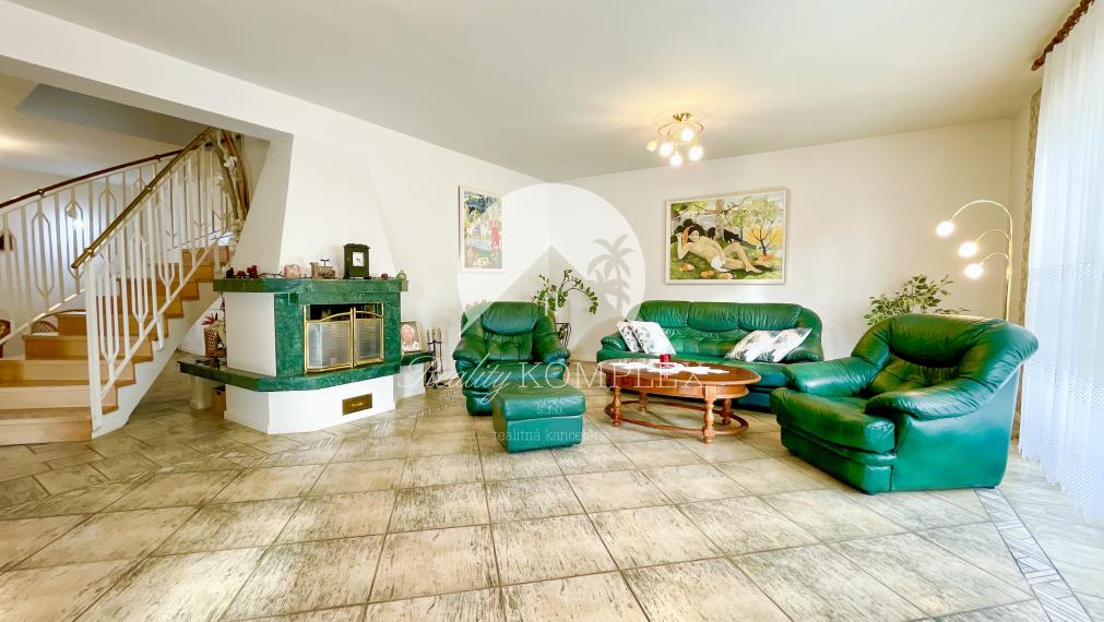 Reality KOMPLEX s.r.o.,Vám ponúka EXKLÚZÍVNE nádherný 4-izbový rodinný dom v Dunajskej Strede