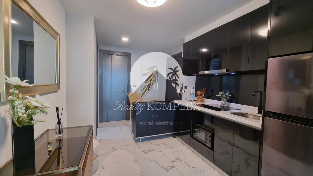 IBA U NÁS! Skvelá investícia Reality KOMPLEX s.r.o ponúka na predaj 3 izbový byt v Arcadia Millenium Tower.