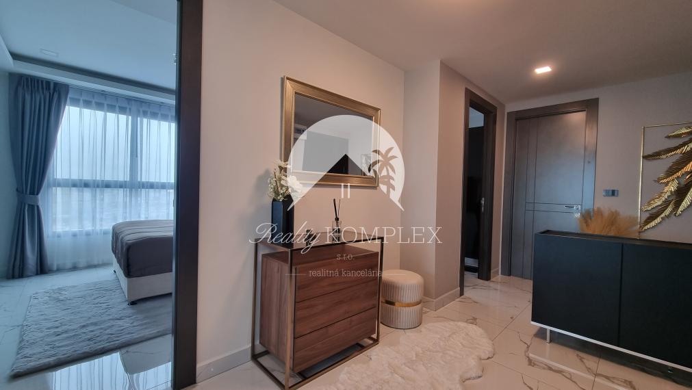 IBA U NÁS! Skvelá investícia Reality KOMPLEX s.r.o ponúka na predaj 3 izbový byt v Arcadia Millenium Tower.