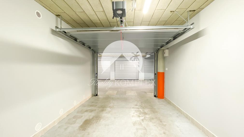 Reality KOMPLEX s.r.o., Vám ponúka na PRENÁJOM garáž v Dunajskej Strede