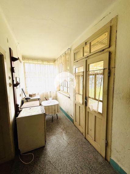 Reality Komplex s.r.o. ELADÁSRA kínál egy nagy telket régi vidéki házzal Nagylúdc községben!