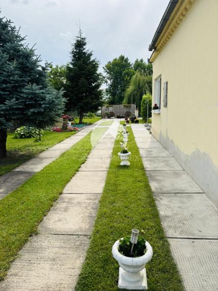 Reality KOMPLEX s.r.o., Vám ponúka na predaj rodinný dom v obci Brestovec