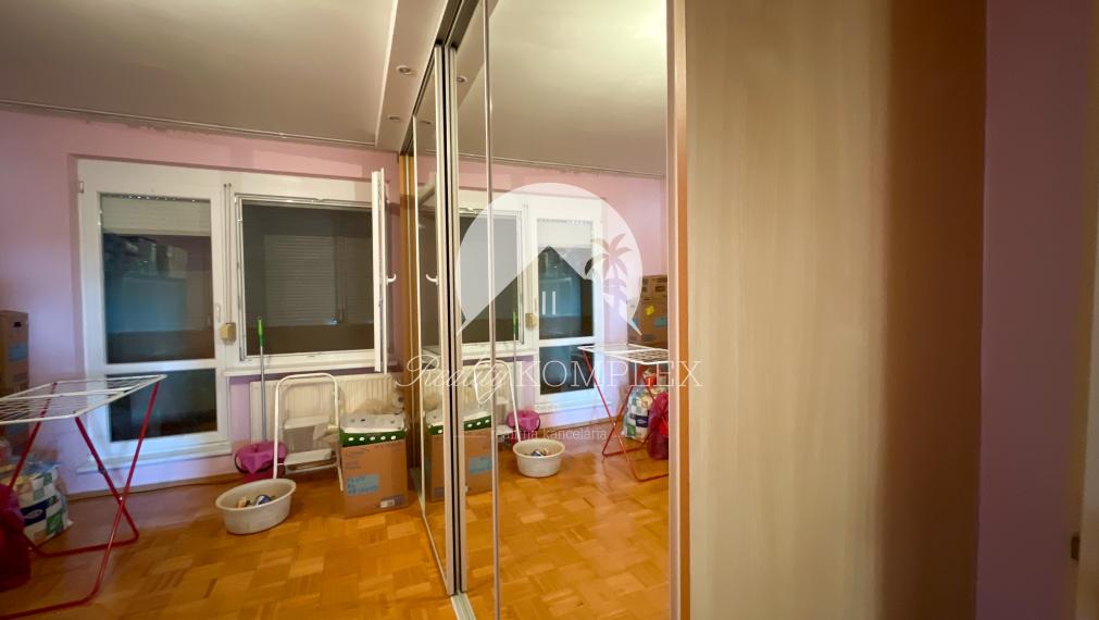 Reality KOMPLEX s.r.o. Vám ponuka EXKLUZÍVNE na PREDAJ 4-izbový byt v Dunajskej Strede.