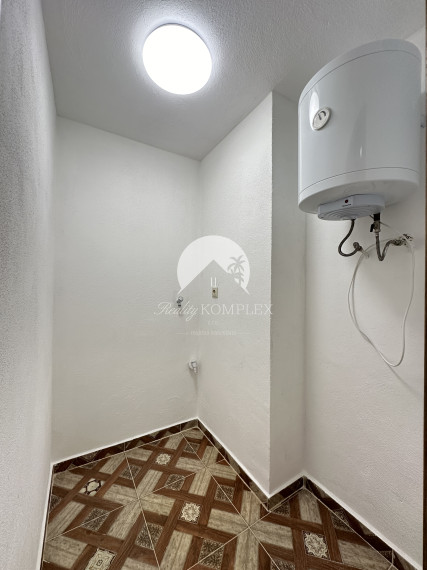 Reality KOMPLEX s.r.o., Vám ponúka na predaj rodinný dom v Komárne, časť Veľký Harčáš