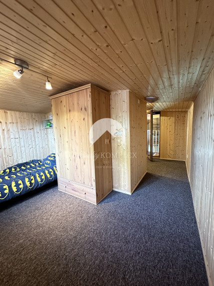 Reality KOMPLEX s.r.o., Vám ponúka na predaj rodinný dom v Komárne, časť Veľký Harčáš