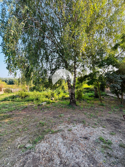 Reality KOMPLEX s.r.o., Vám EXKLUZÍVNE ponúka na predaj krásne miesto blízko Malého Dunaja v obci Veľký Ostrov