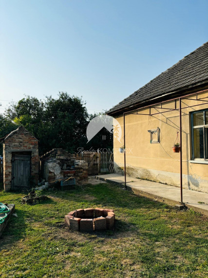 Reality KOMPLEX s.r.o., Vám EXKLUZÍVNE ponúka na predaj krásne miesto blízko Malého Dunaja v obci Veľký Ostrov